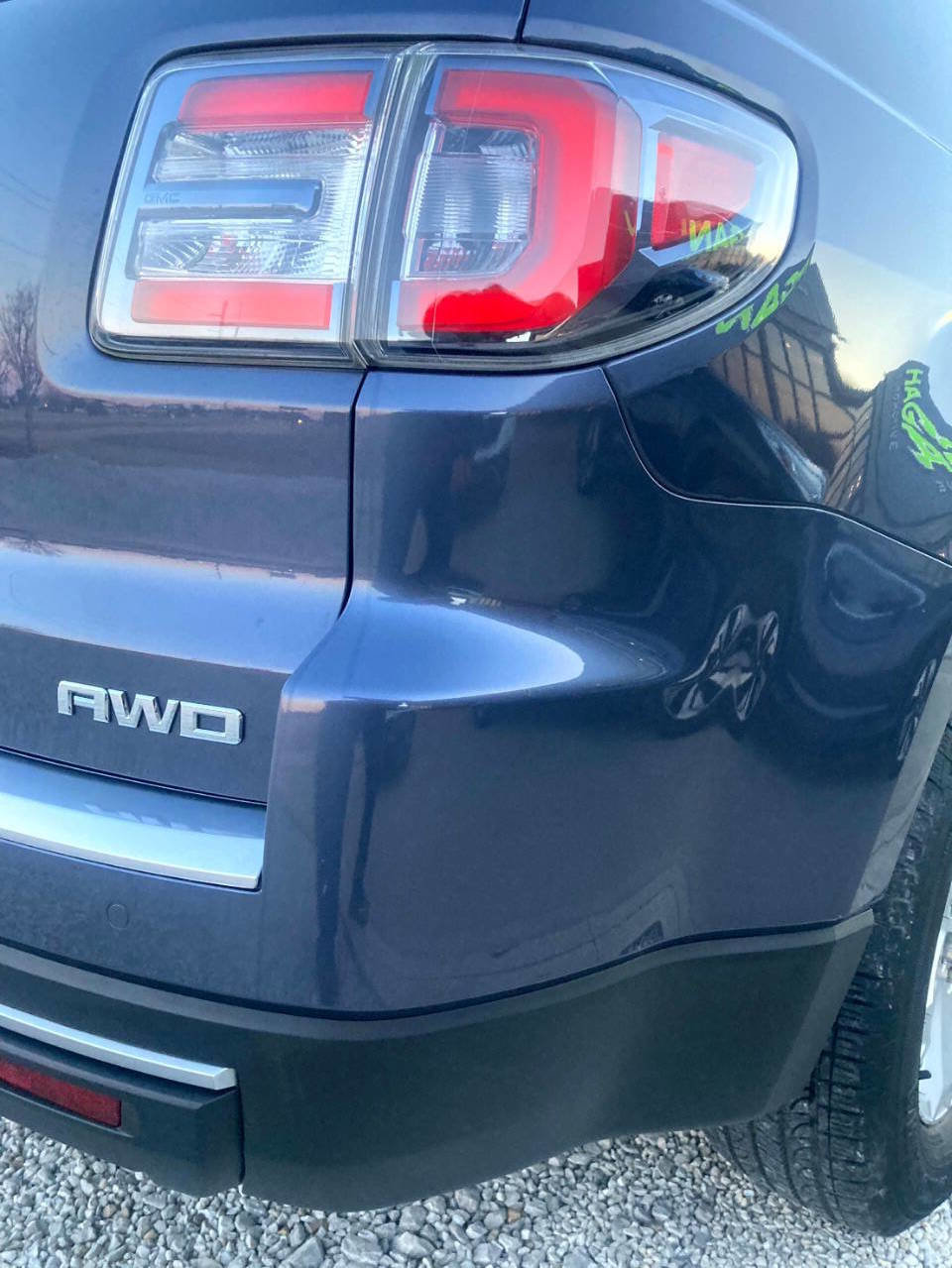 Used 2014 GMC Acadia SLE image 8