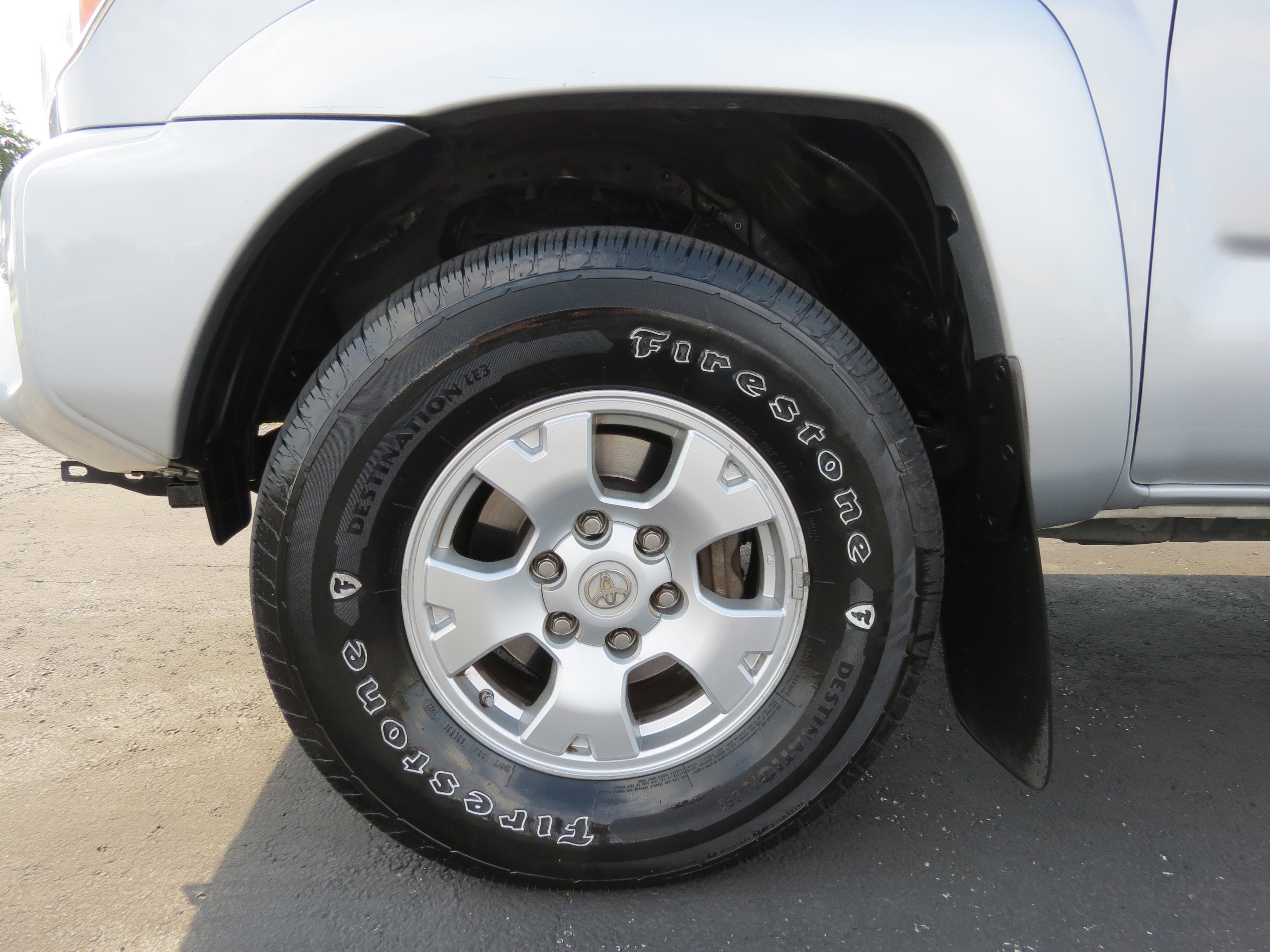 Used 2012 Toyota Tacoma PreRunner w/ TRD Off-Road Pkg RWD image 35