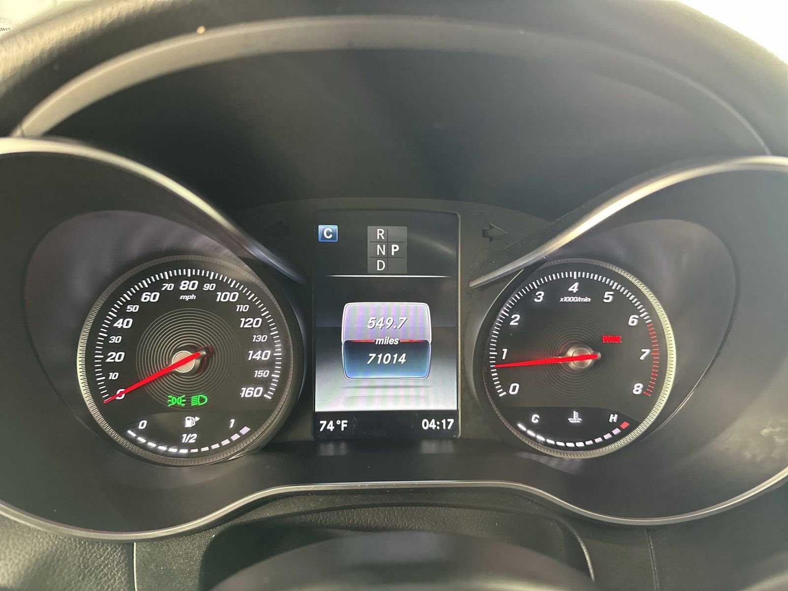 Used 2018 Mercedes-Benz GLC 300 4MATIC w/ Premium Package image 19