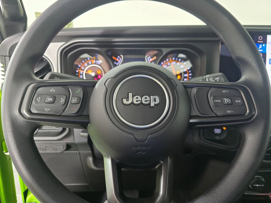 New 2025 Jeep Gladiator Sport image 22