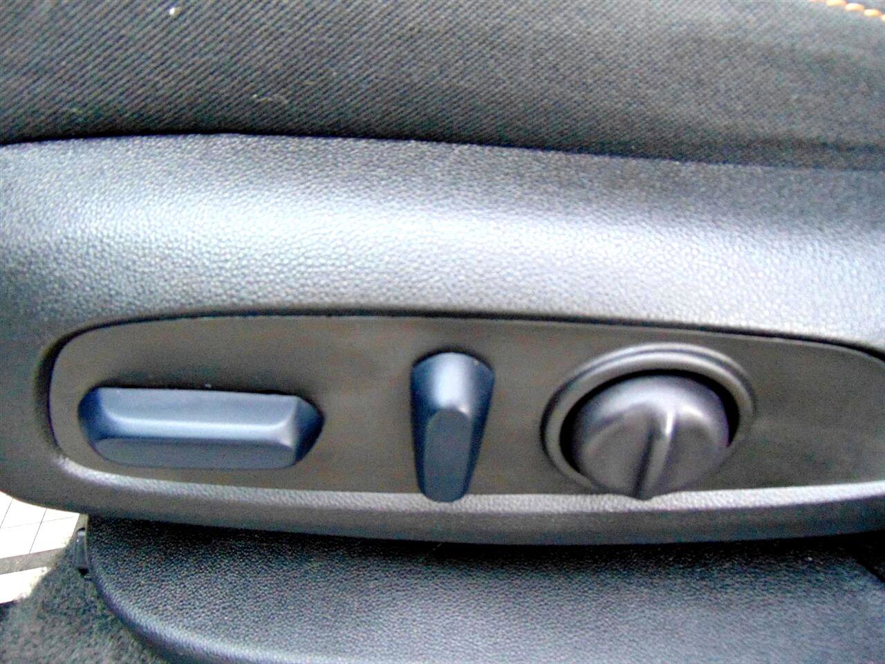 Used 2024 Chevrolet Equinox LT image 20