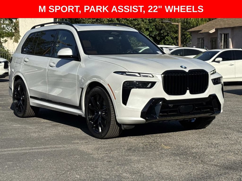 Used 2023 BMW X7 xDrive40i w/ M Sport Package AWD/4WD image 2