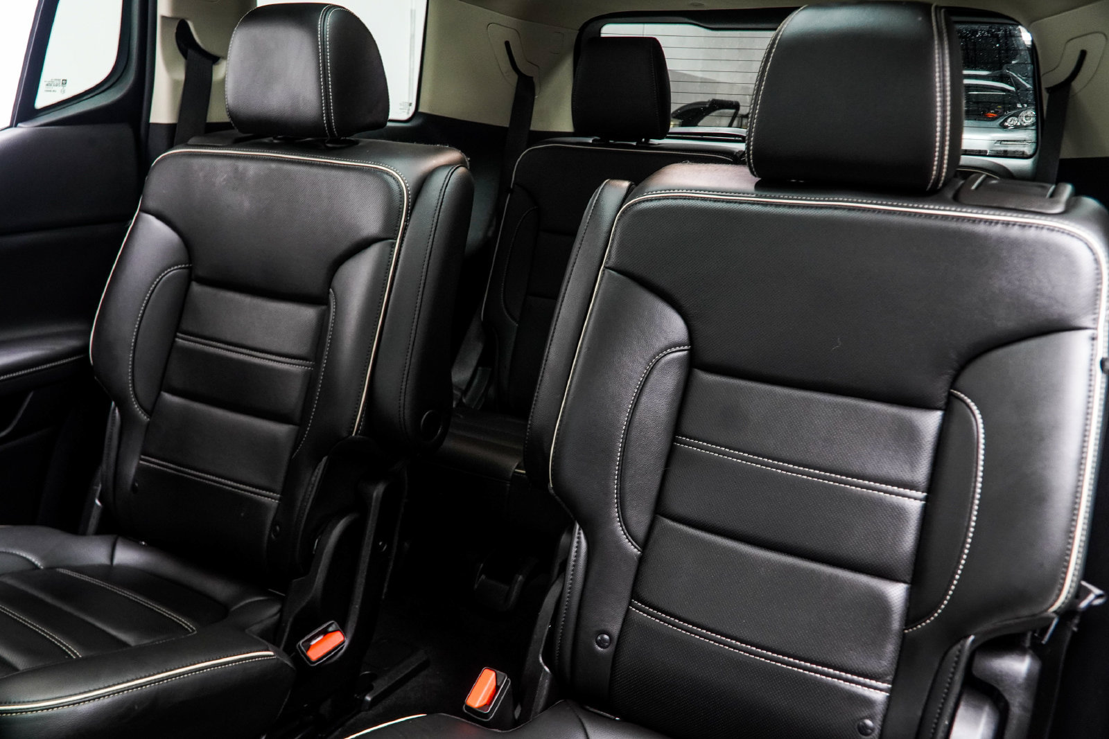 Used 2021 GMC Acadia Denali w/ Denali Technology Package FWD image 51