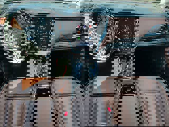 Used 2020 Subaru Outback Touring w/ Tech Package 2 image 13