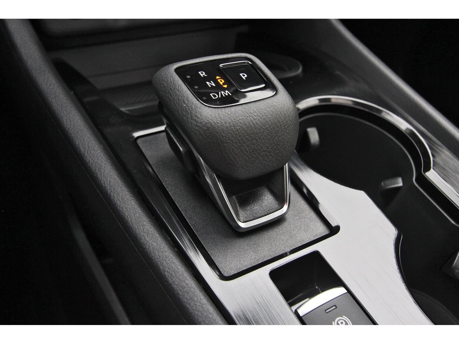 Certified 2026 Nissan Rogue SV w/ SV Premium Package FWD image 26
