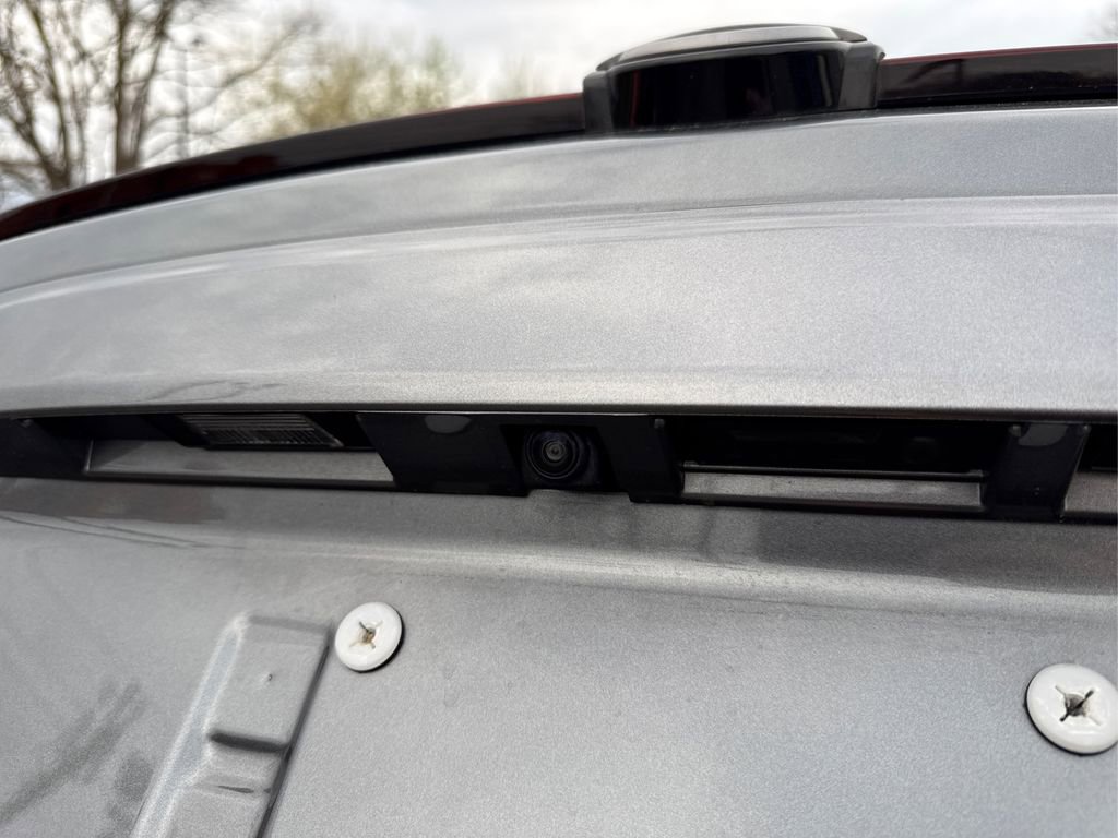 Used 2024 Nissan Kicks SV image 15