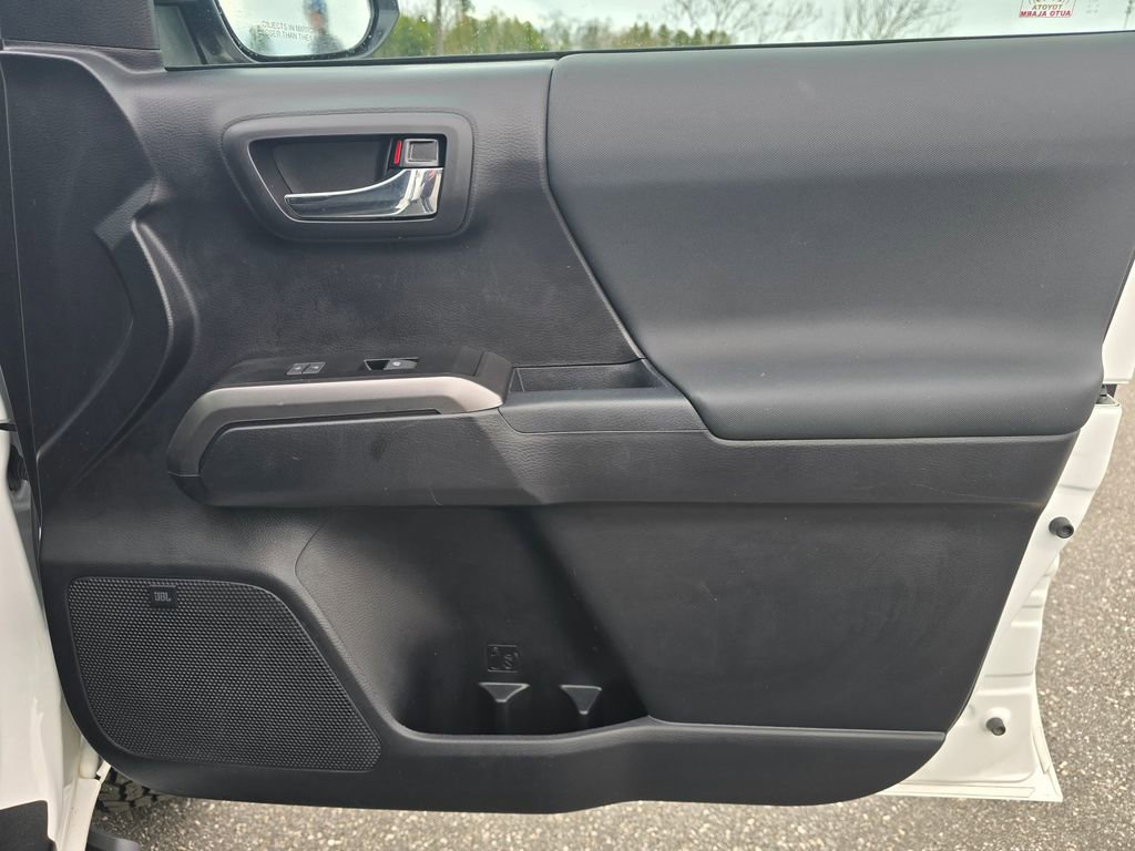 Used 2021 Toyota Tacoma TRD Off-Road w/ TRD Premium Off Road Package image 46