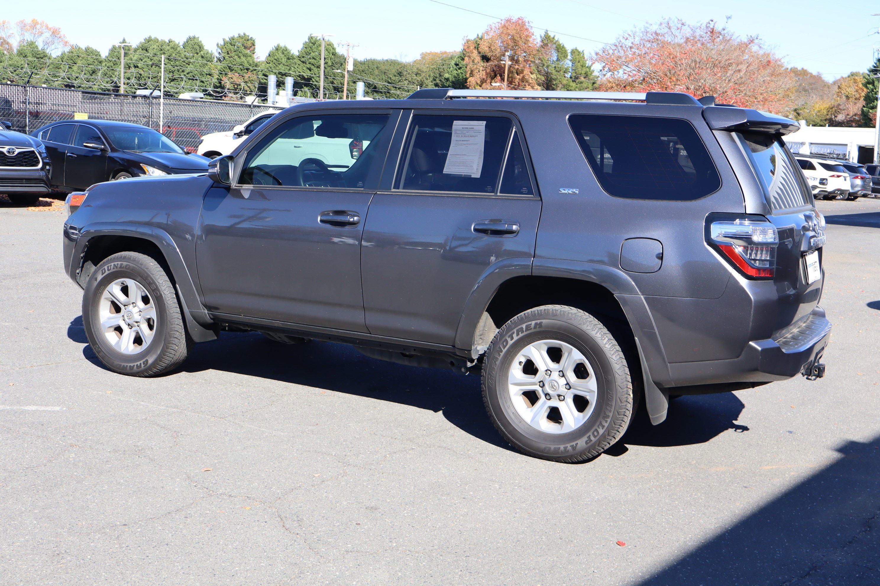 Used 2022 Toyota 4Runner SR5 Premium image 8