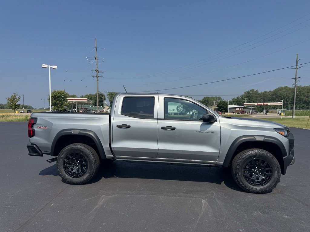 Used 2025 Chevrolet Colorado Trail Boss image 5