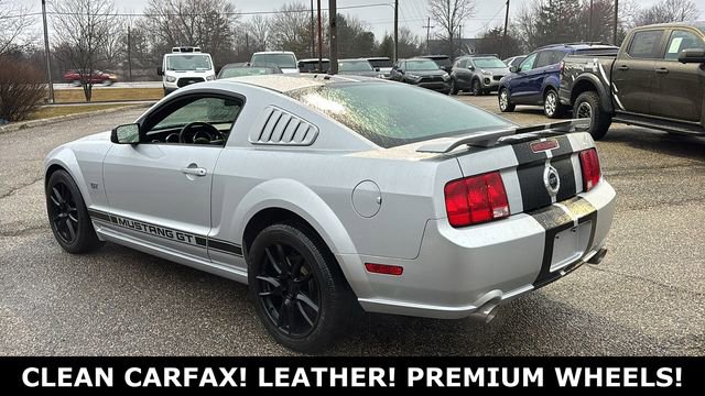 Used 2005 Ford Mustang GT Premium image 4