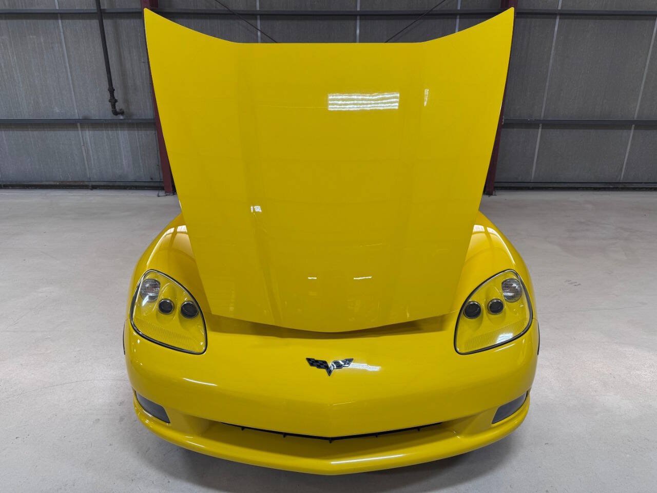 Used 2008 Chevrolet Corvette Coupe w/ Preferred Equipment Group RWD image 26
