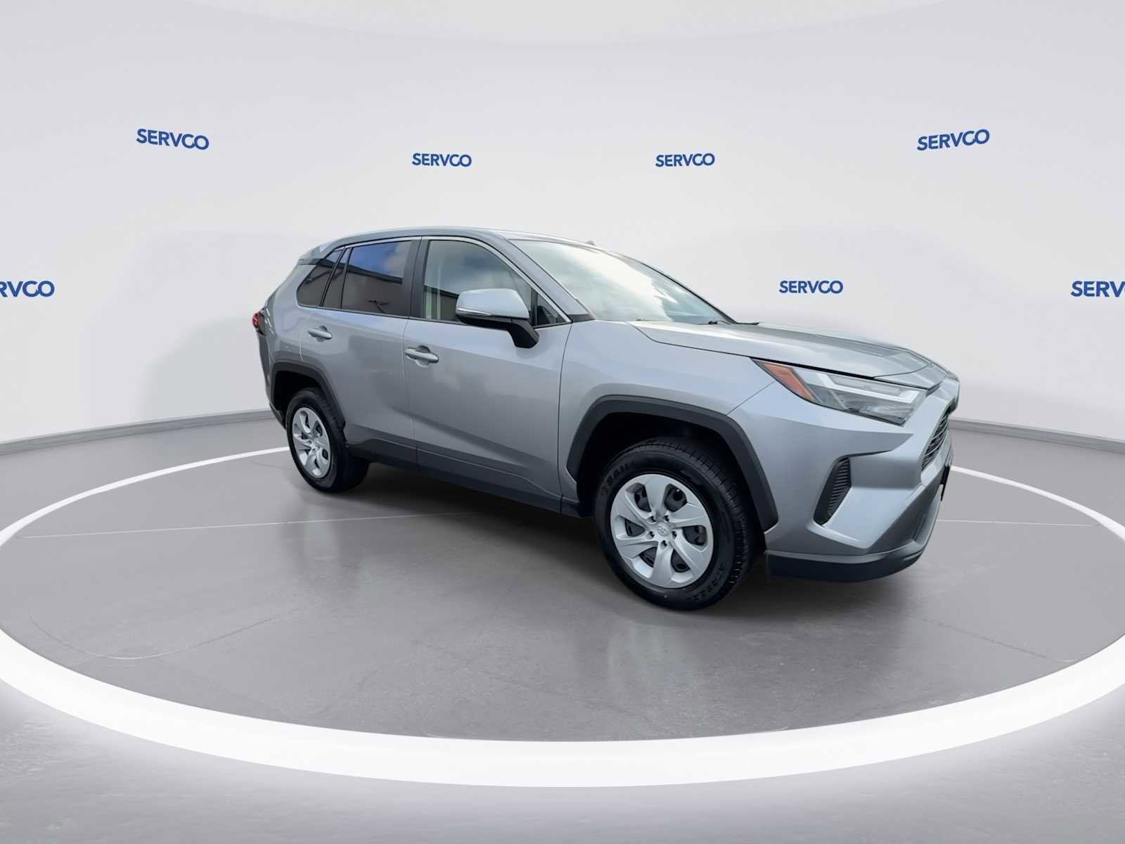 Used 2023 Toyota RAV4 LE FWD image 2