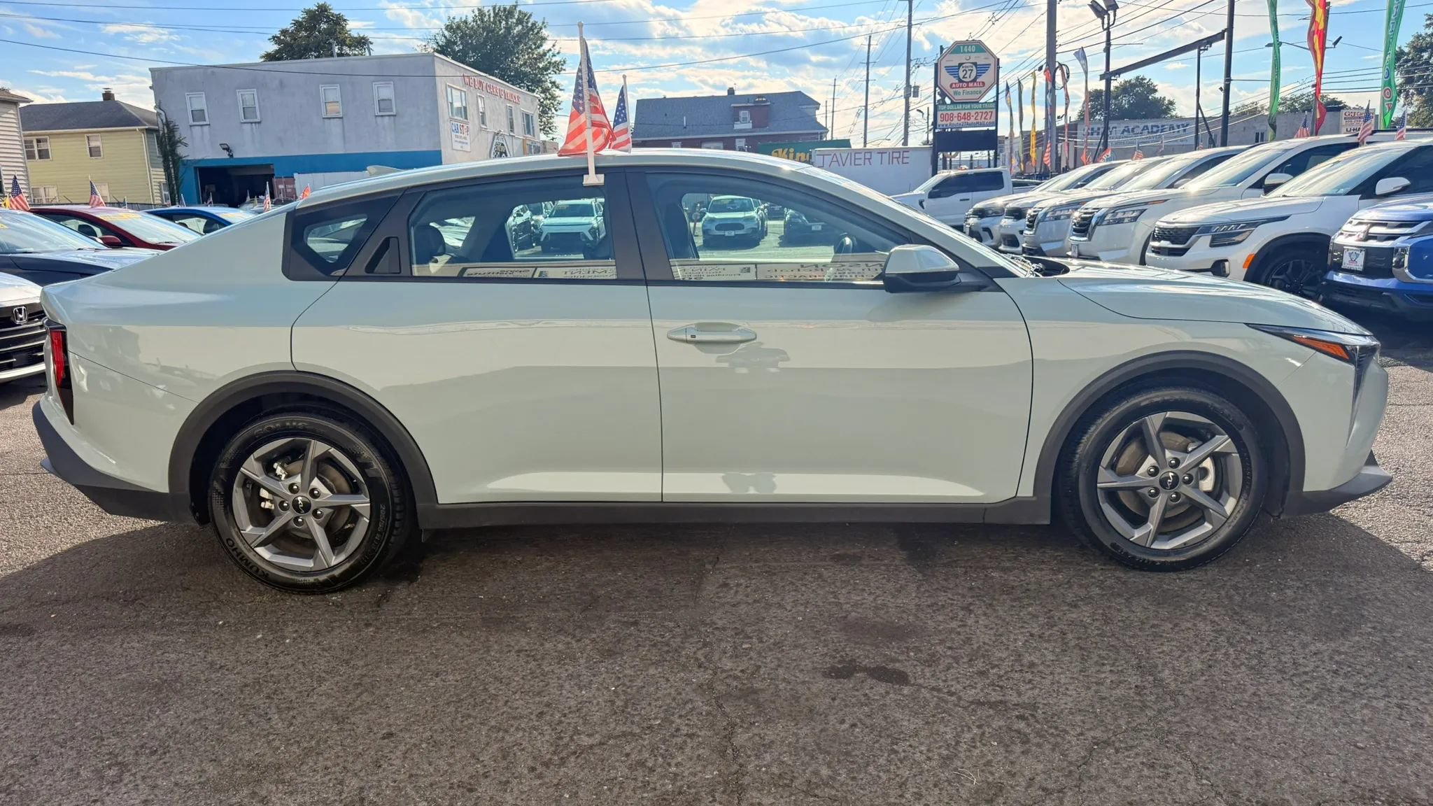 Used 2025 Kia K4 FWD image 11