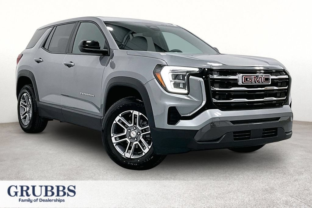 Used 2025 GMC Terrain Elevation FWD image 1