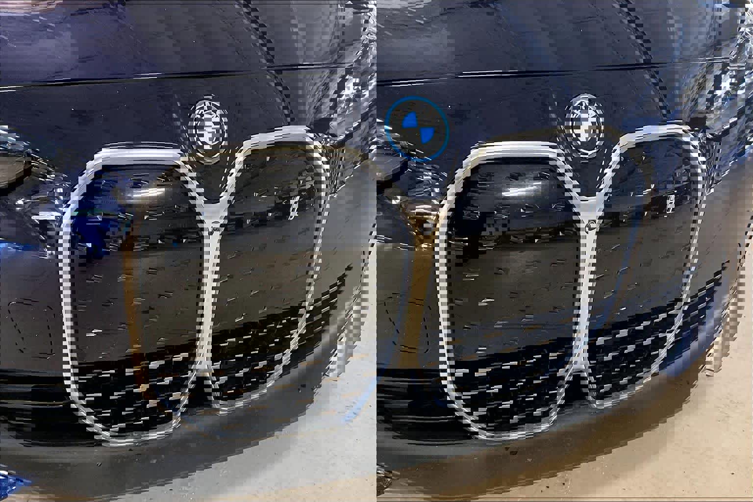 Certified 2023 BMW i4 eDrive35 w/ Premium Package image 30