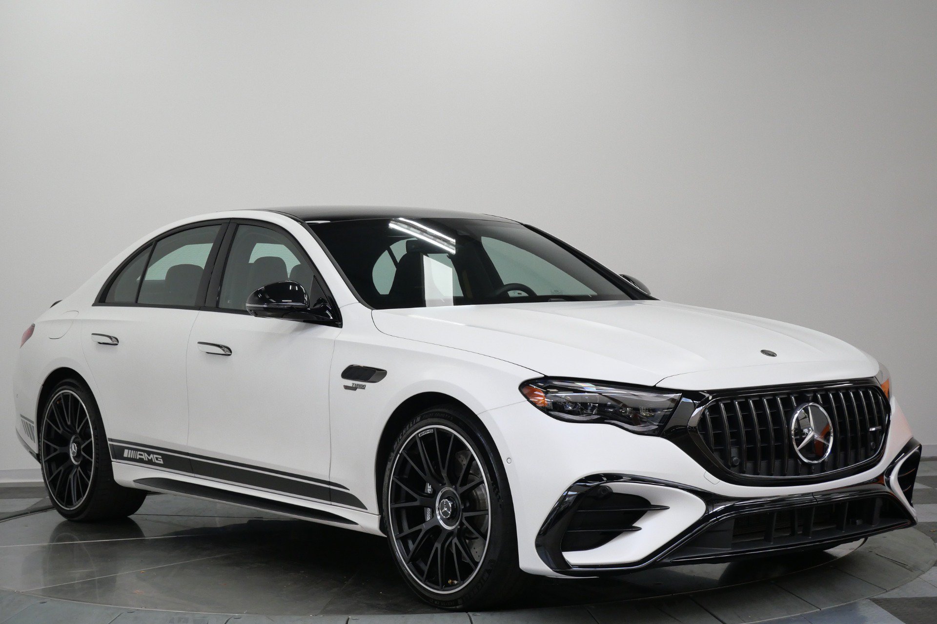 Used 2025 Mercedes-Benz E 53 AMG e 4MATIC Sedan image 3