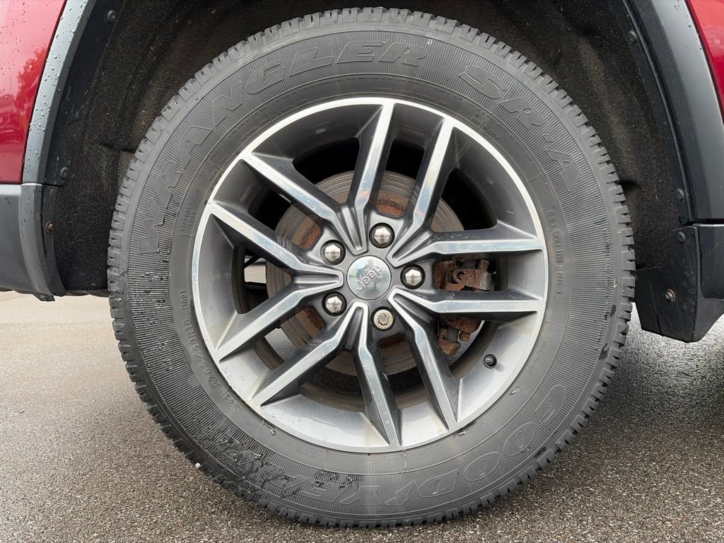 Used 2018 Jeep Grand Cherokee Limited AWD/4WD image 23