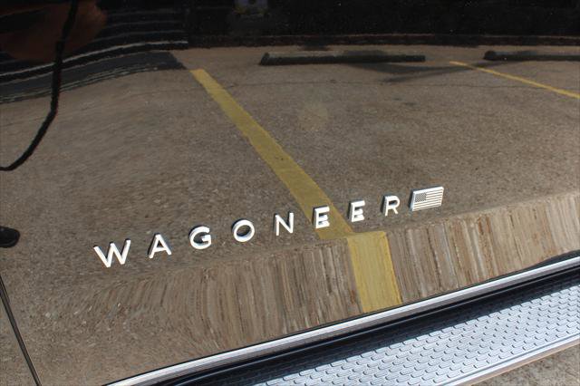 Certified 2022 Jeep Wagoneer Series III image 12