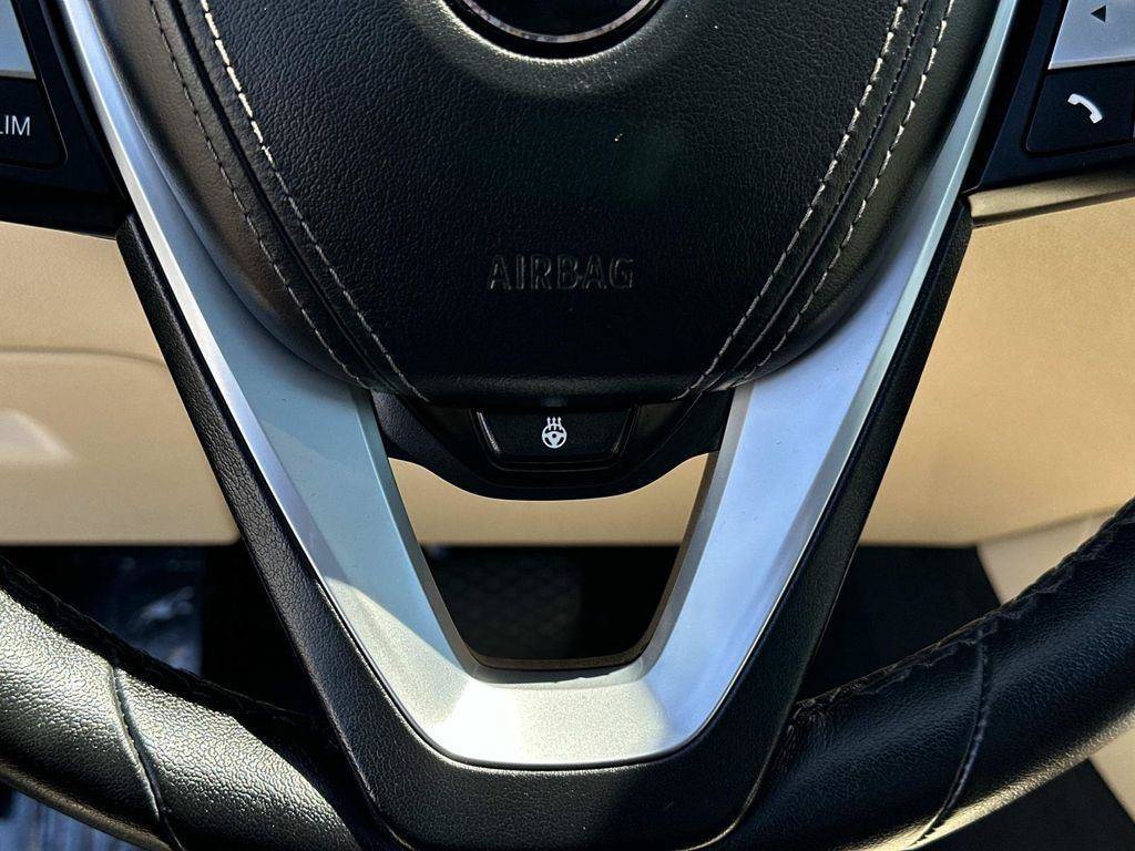 Used 2022 BMW X5 xDrive40i w/ Premium Package AWD/4WD image 21