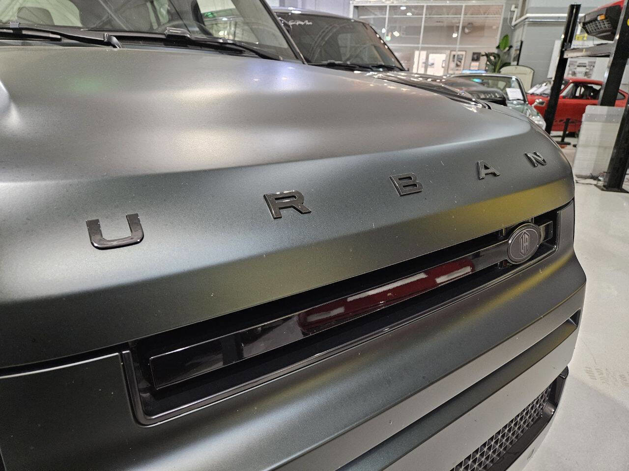 Used 2025 Land Rover Defender 110 V8 image 19