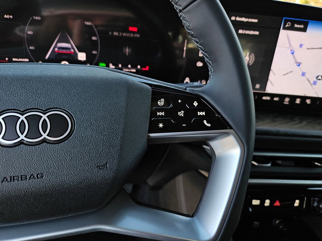 New 2025 Audi Q5 Premium Plus image 12