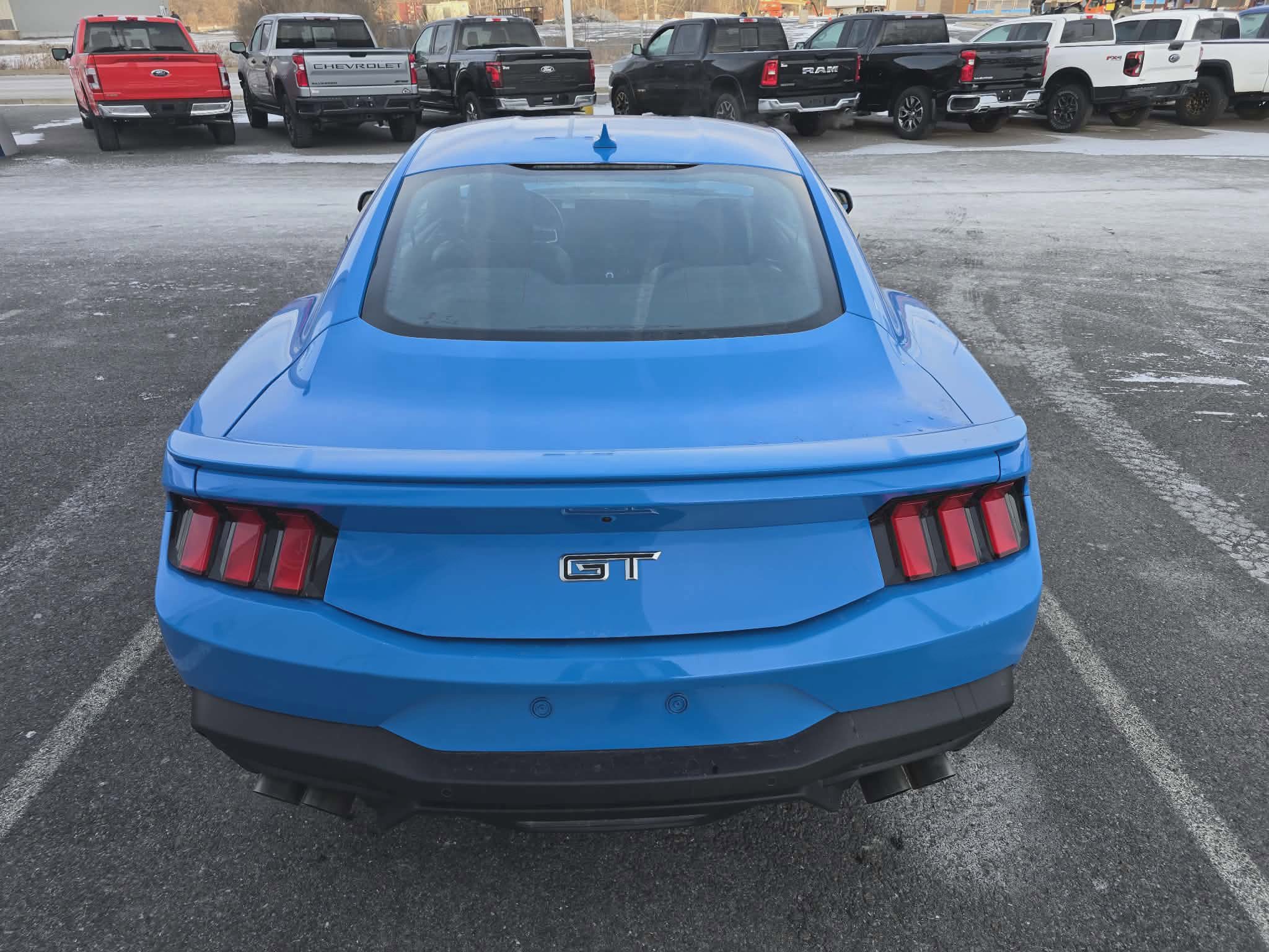 Used 2025 Ford Mustang GT image 4