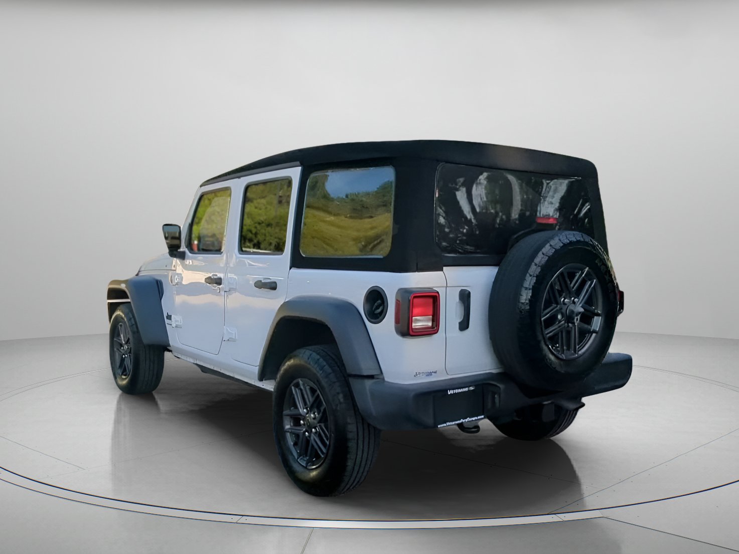 Used 2024 Jeep Wrangler Unlimited Sport AWD/4WD image 21