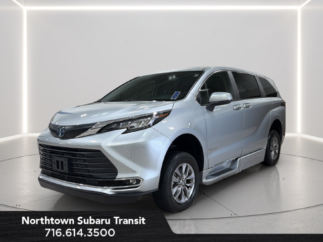 Used 2023 Toyota Sienna XLE