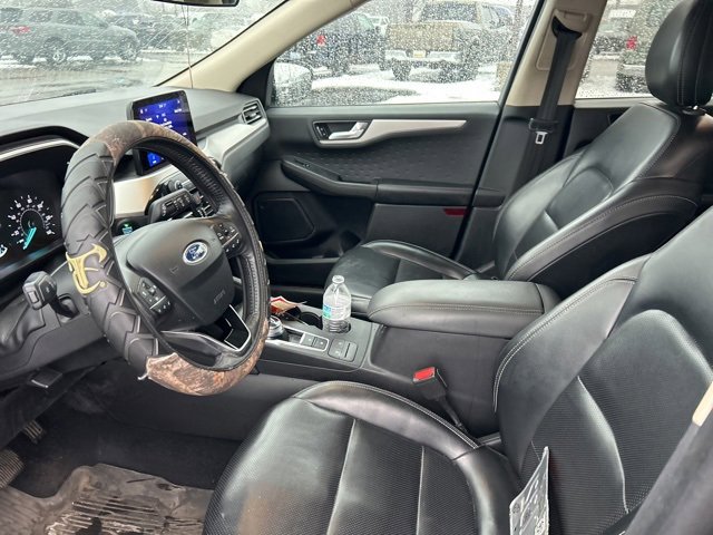Used 2020 Ford Escape SEL image 10