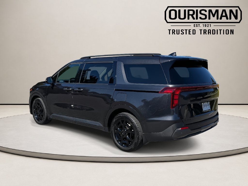 Used 2025 Kia Carnival SX w/ SX Dark Edition Package FWD image 7