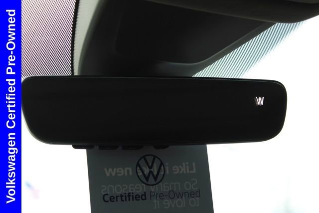 Used 2025 Volkswagen Atlas Peak Edition SE image 45