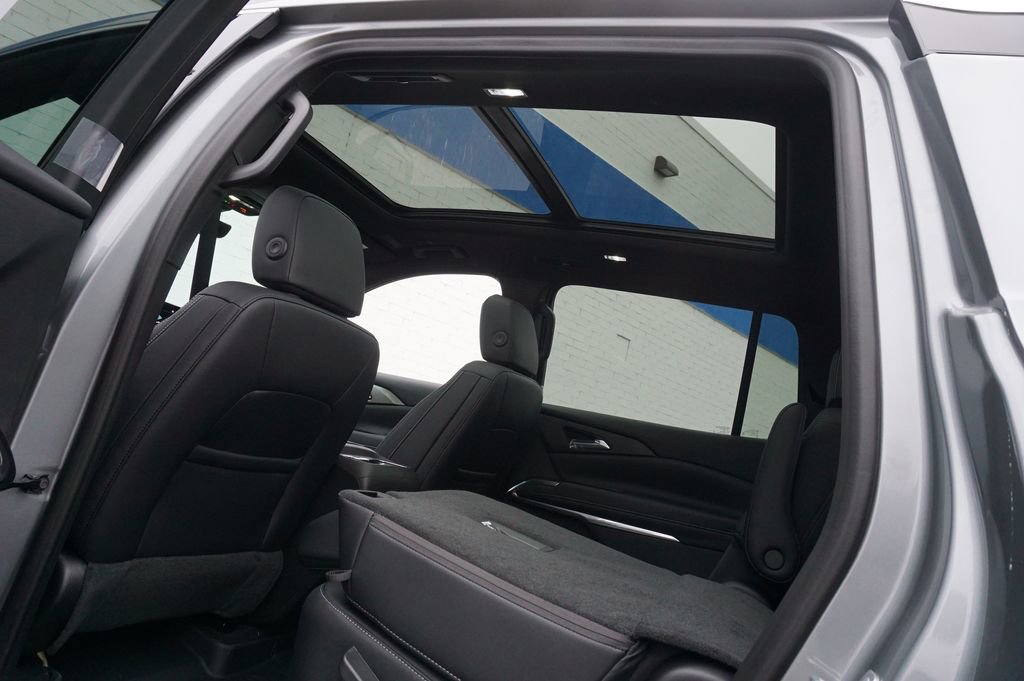 New 2026 Chevrolet Traverse LT image 23