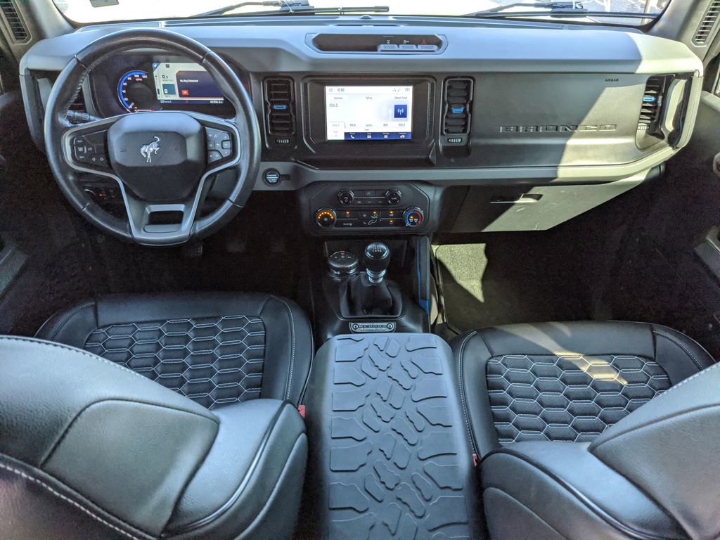 Certified 2022 Ford Bronco Black Diamond image 17