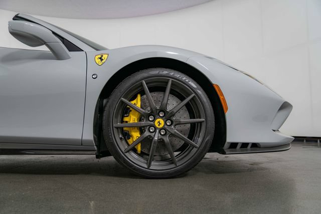 Used 2023 Ferrari F8 Tributo RWD image 11