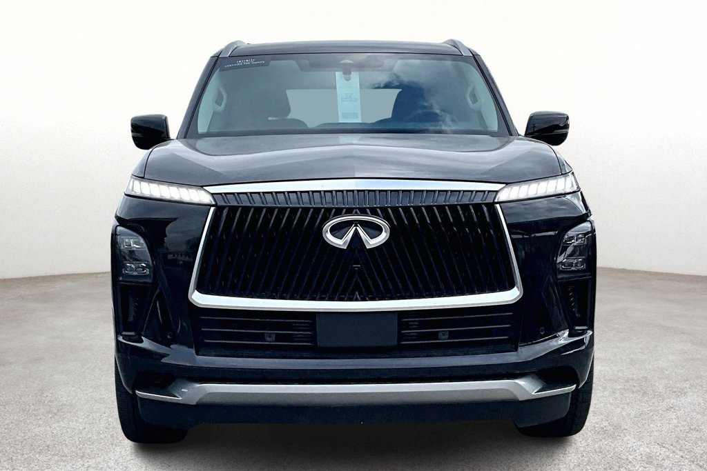 Certified 2025 INFINITI QX80 Pure w/ Cargo Package AWD/4WD image 4