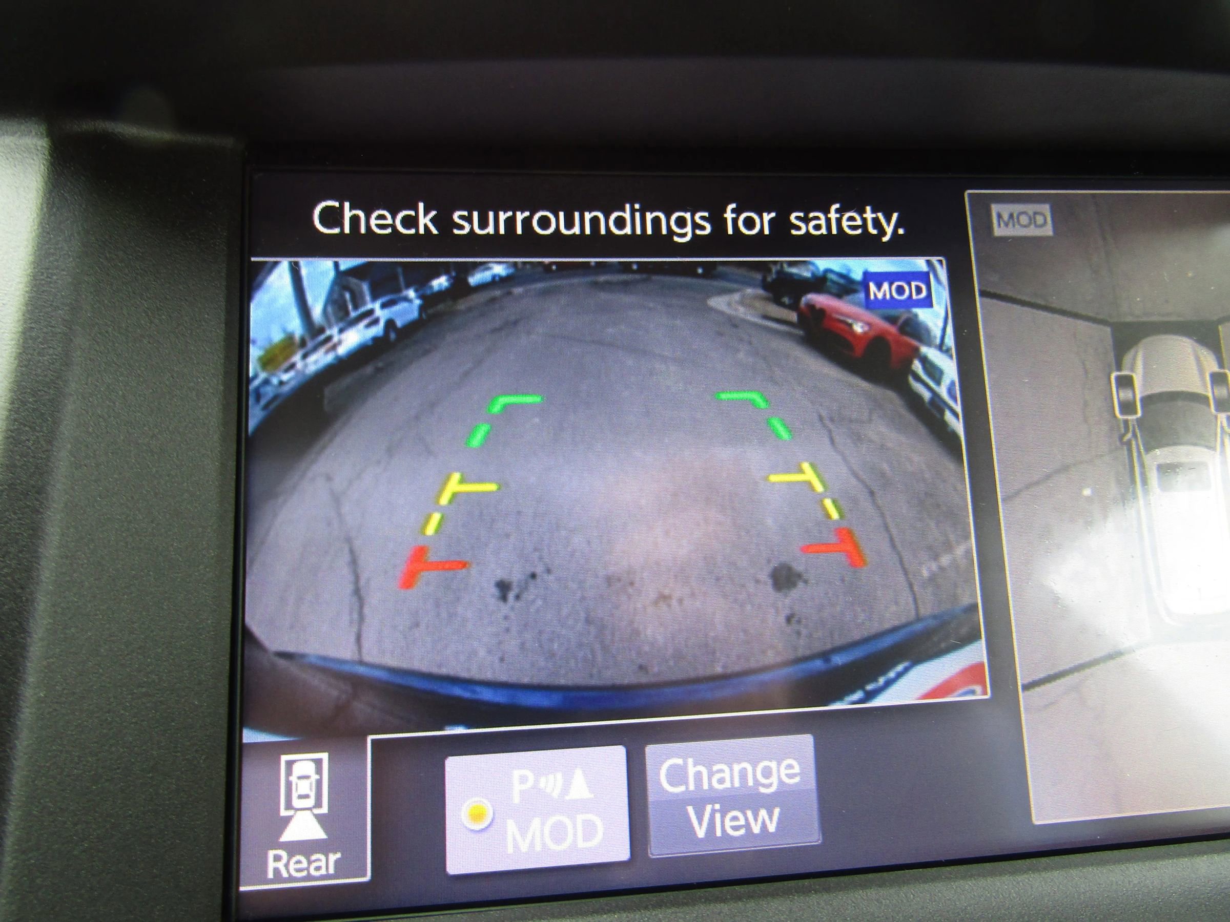 Used 2019 INFINITI QX60 Luxe w/ Essential Package image 32