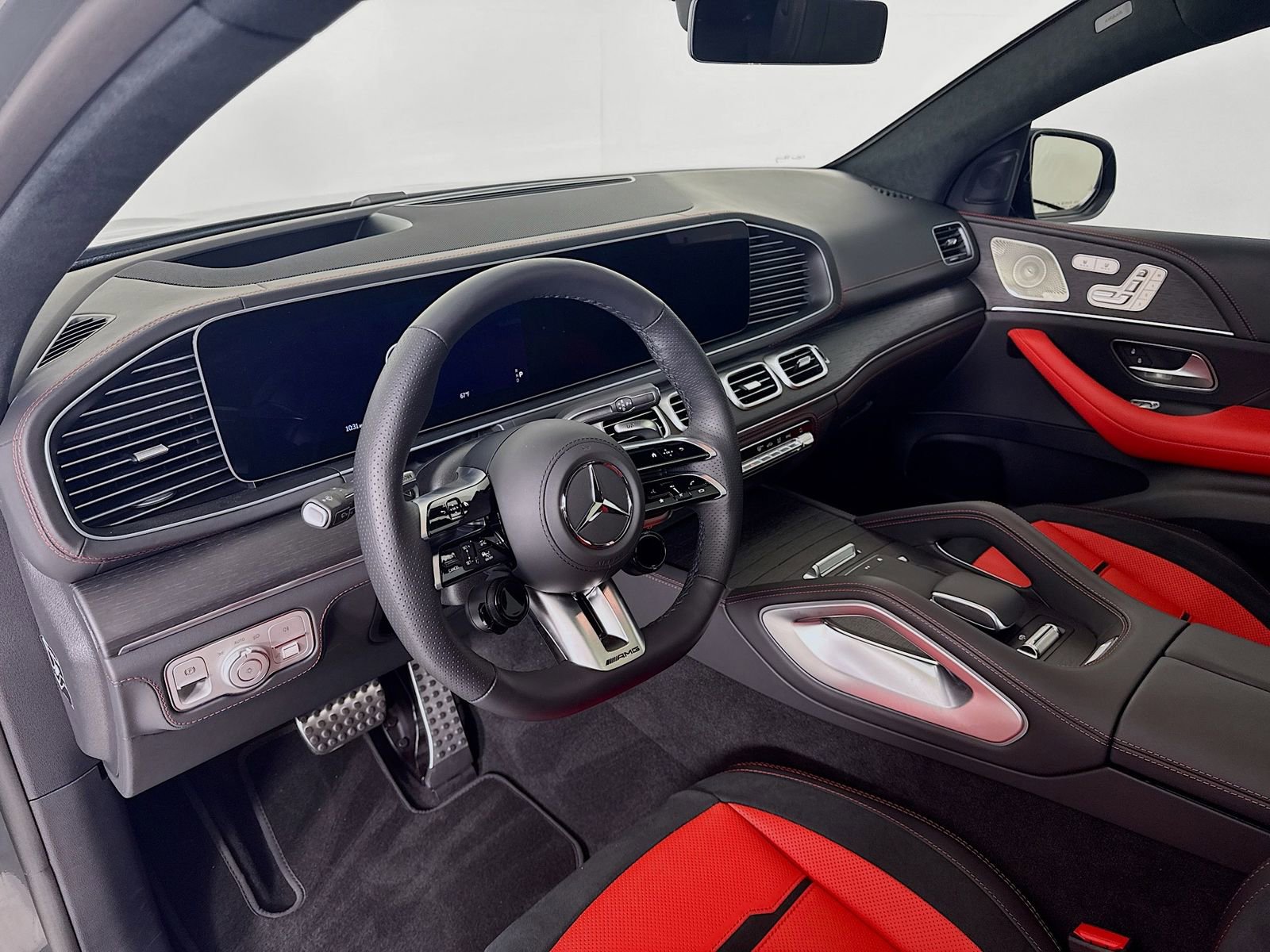 Used 2026 Mercedes-Benz GLE 63 AMG S image 10