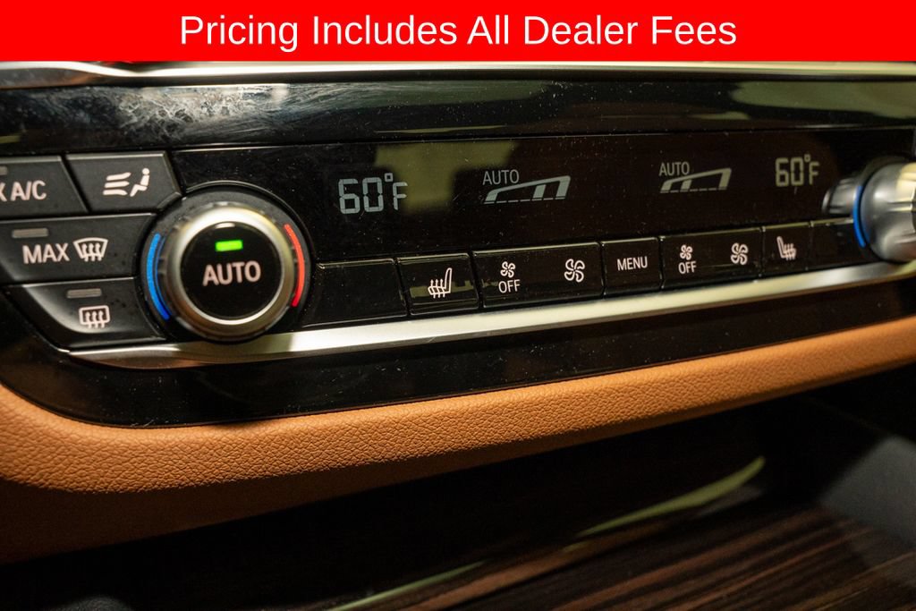 Used 2021 BMW 530e xDrive w/ Premium Package AWD/4WD image 17