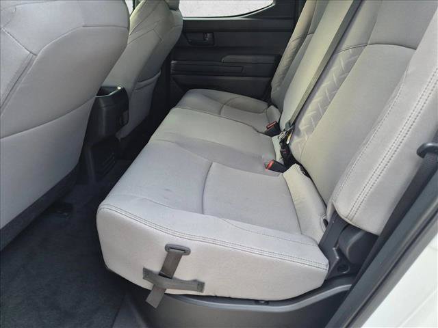 Certified 2024 Toyota Tacoma SR5 AWD/4WD image 15