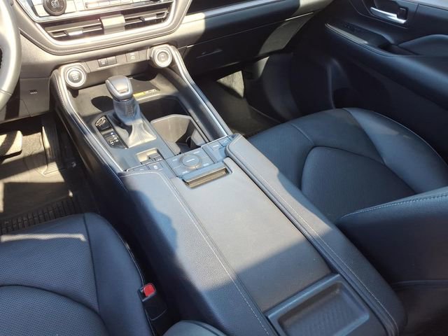 Certified 2024 Toyota Grand Highlander Limited image 22