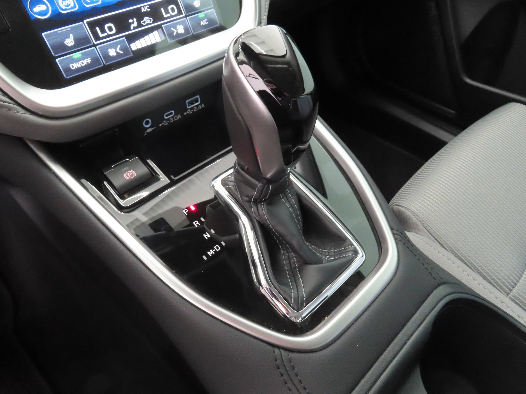 Used 2025 Subaru Legacy Premium AWD/4WD image 16