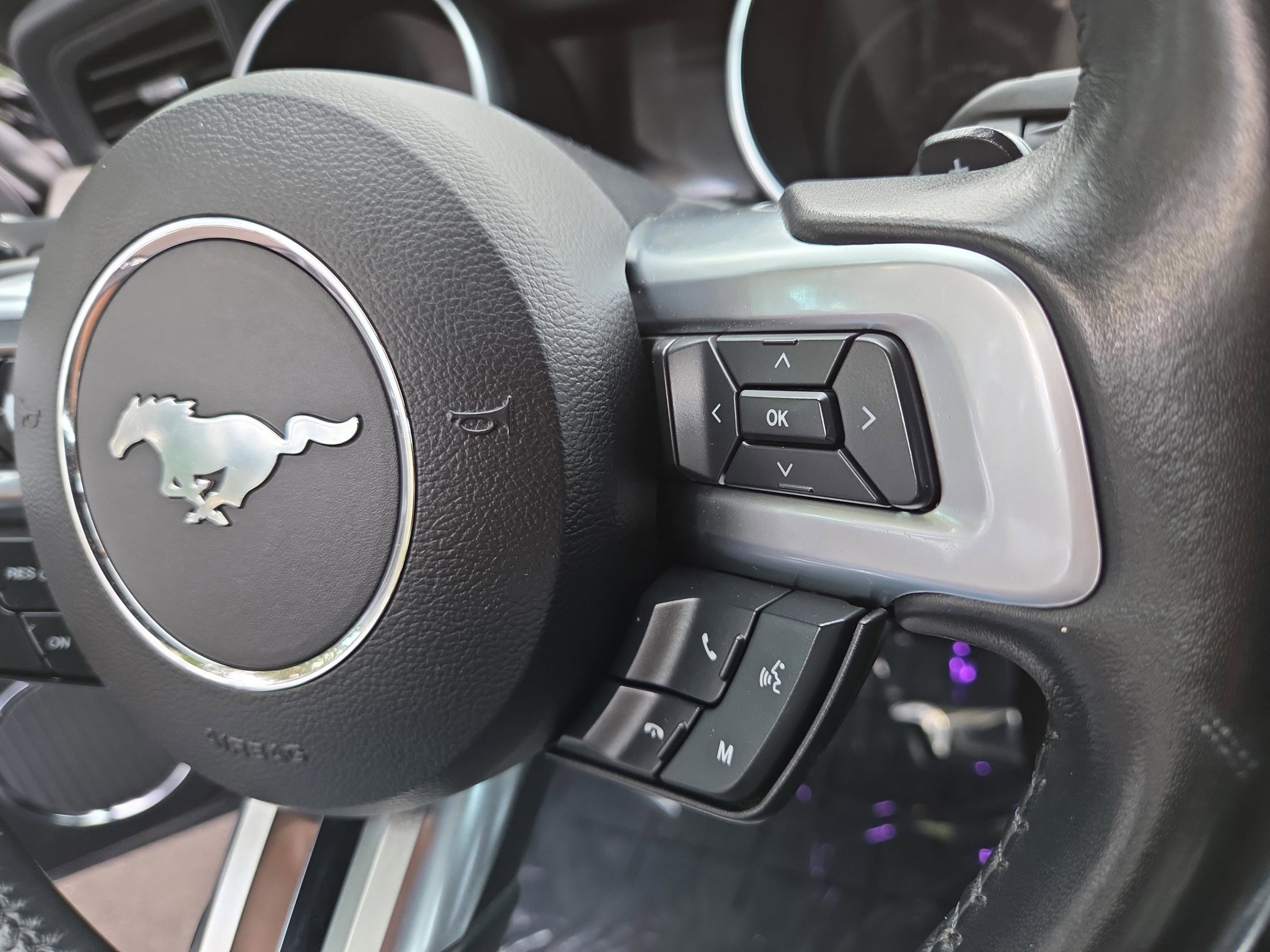 Used 2020 Ford Mustang Premium RWD image 13