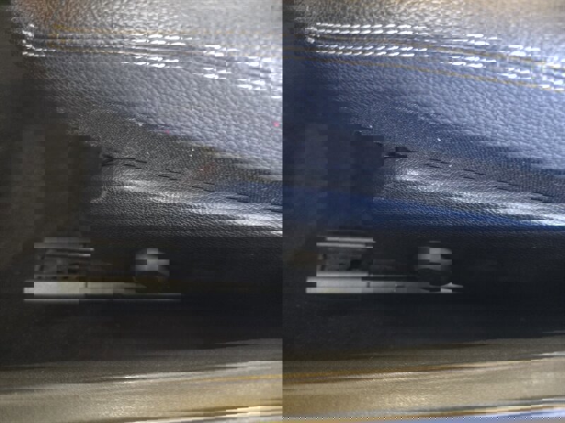 Used 2014 Mercedes-Benz SLK 250 image 14