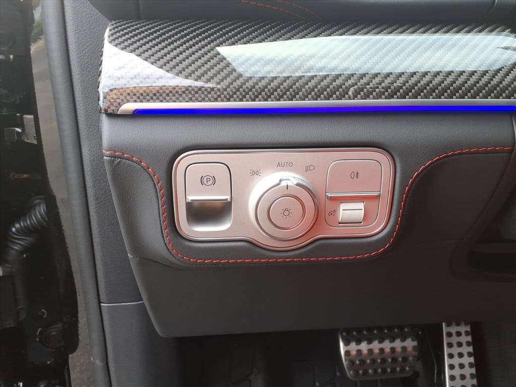 New 2026 Mercedes-Benz GLE 63 AMG S image 17