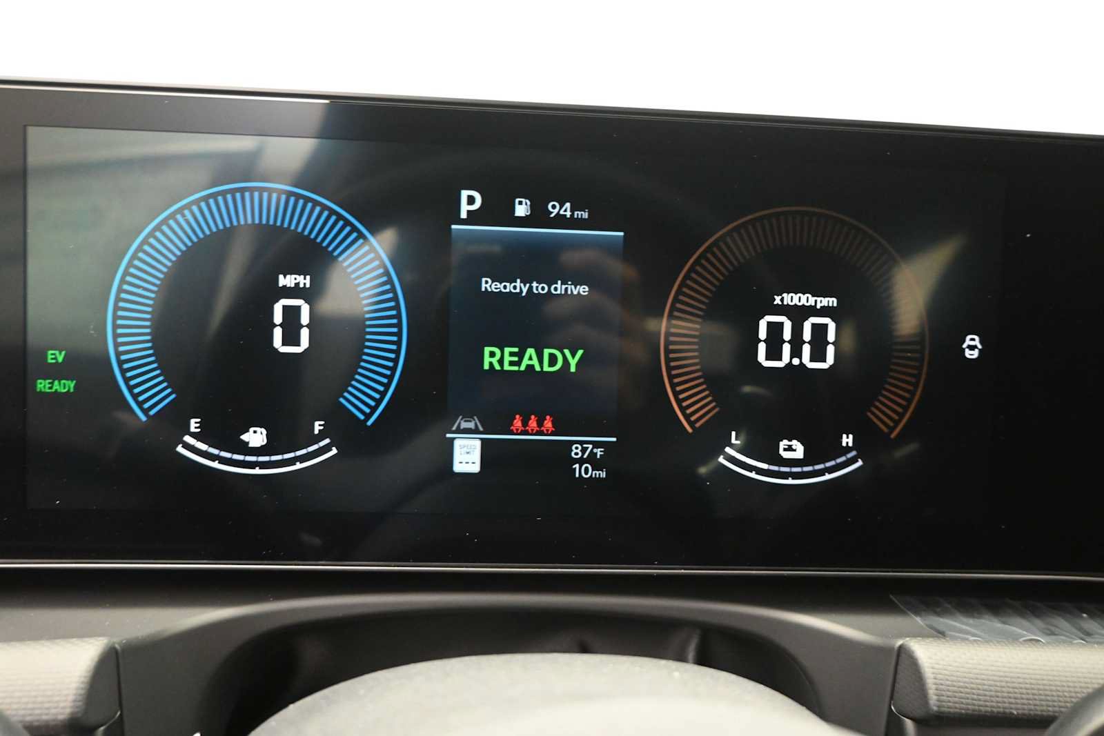 New 2026 Hyundai Tucson Blue SE FWD image 17