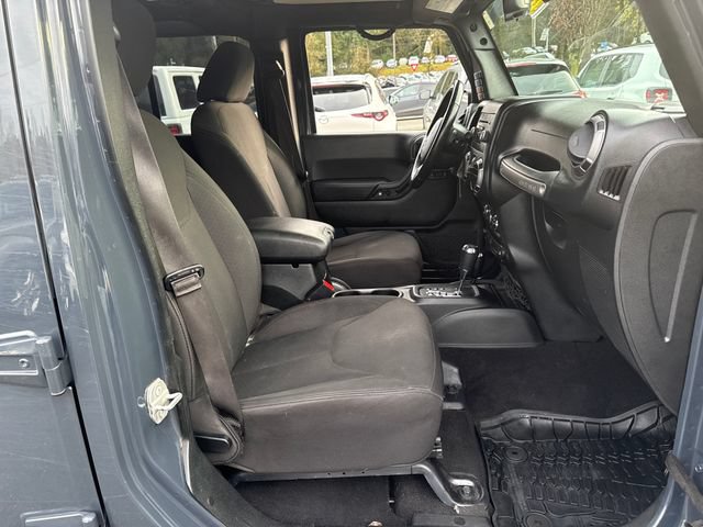 Used 2018 Jeep Wrangler Unlimited Sport S AWD/4WD image 10