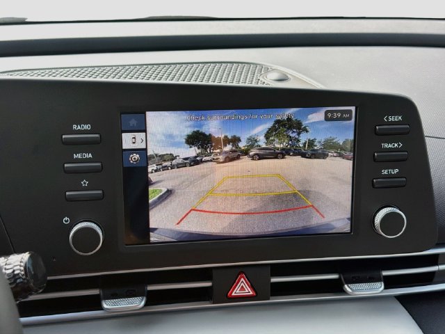 New 2026 Hyundai Elantra SEL Sport FWD image 13