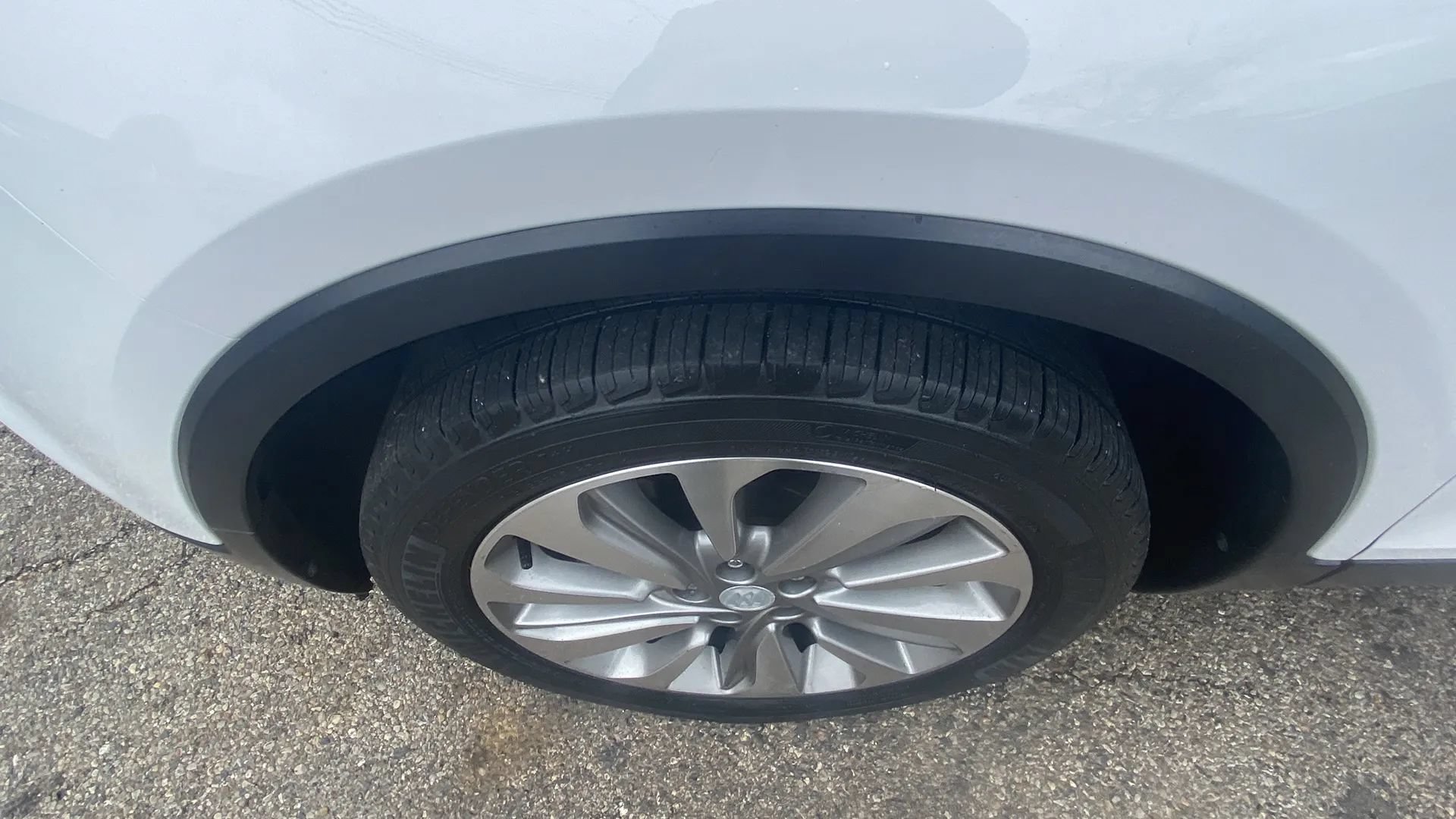 Used 2019 Buick Encore Preferred FWD image 18