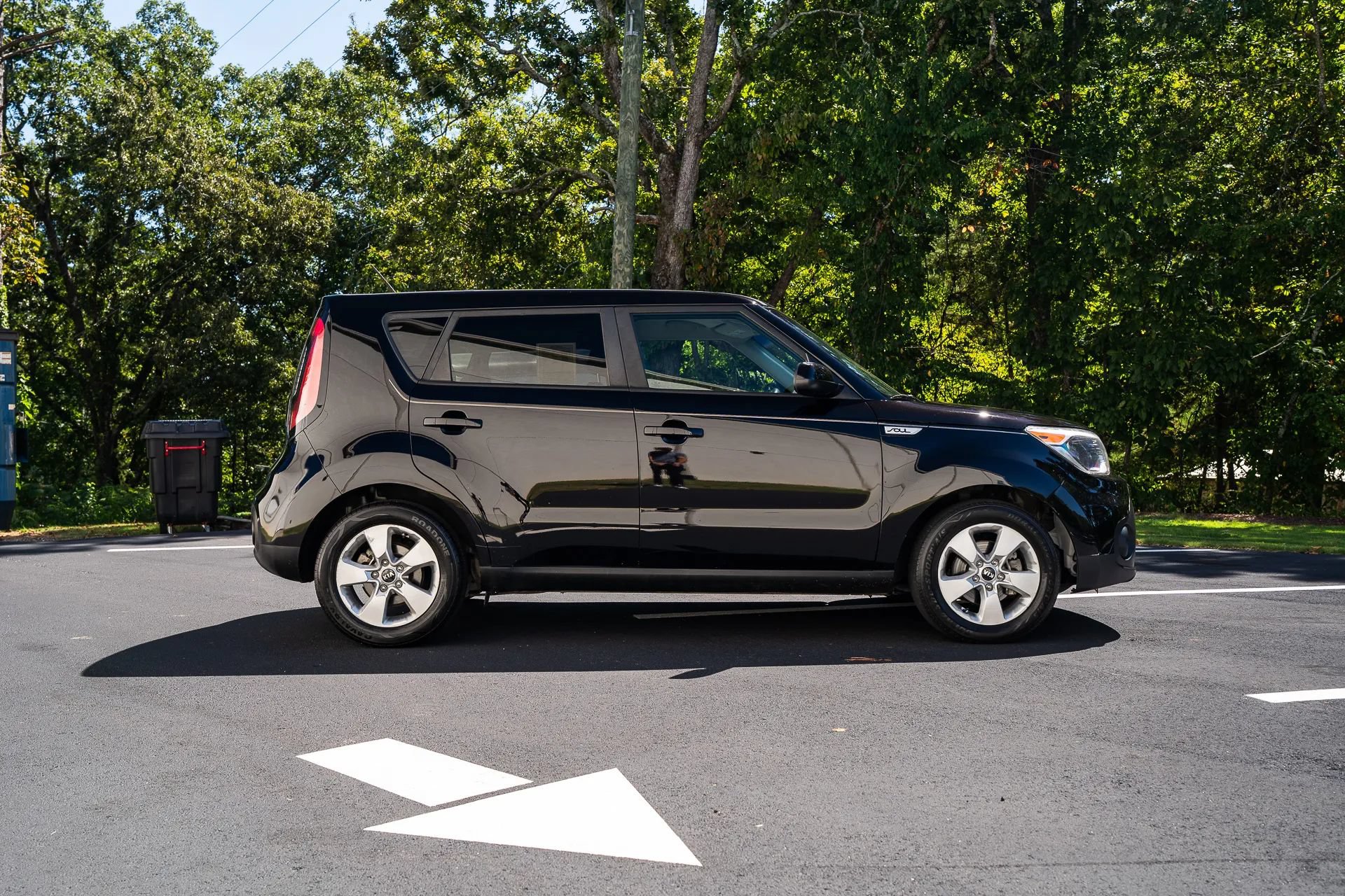 Used 2017 Kia Soul FWD image 11