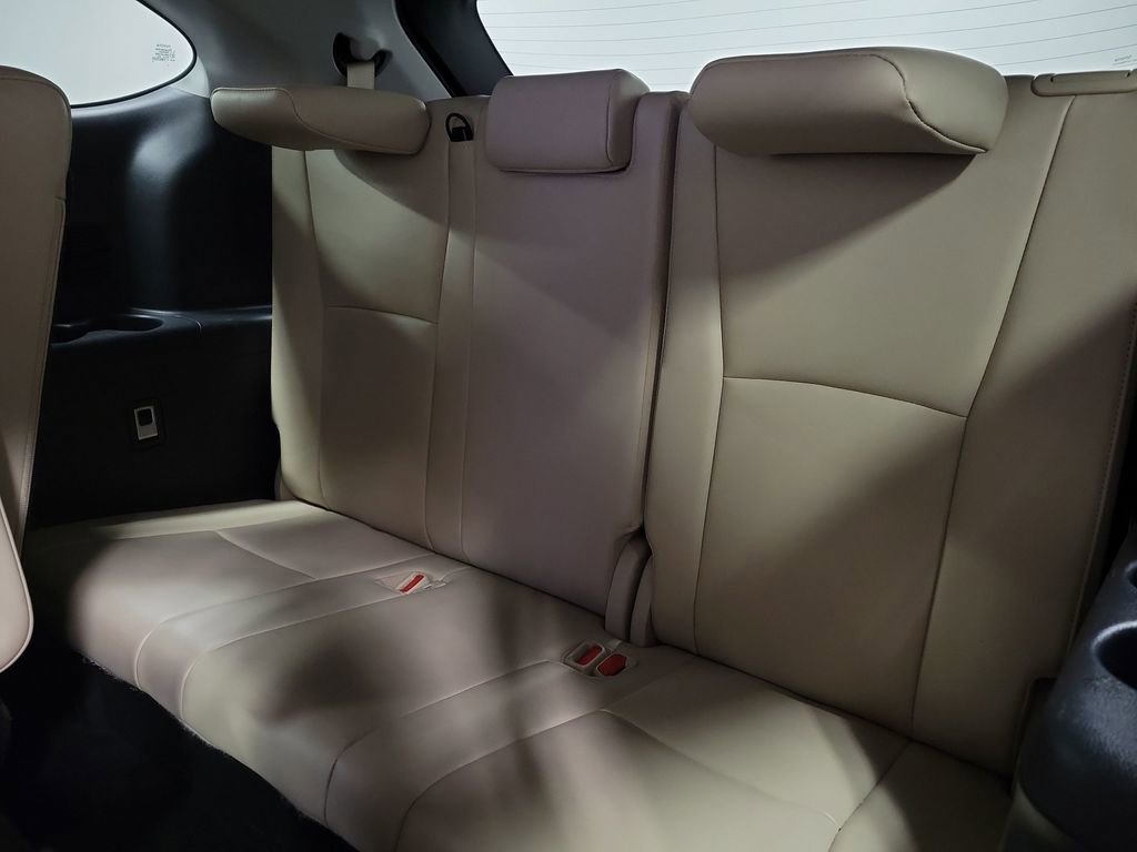 Used 2023 Toyota Highlander Limited image 24